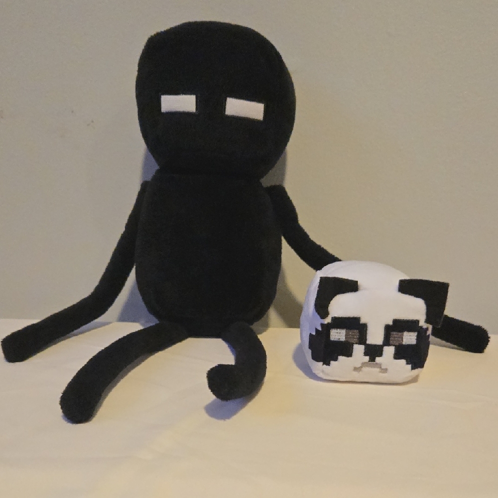 Minecraft, Enderman And Panda Black and White Plush Toy Set